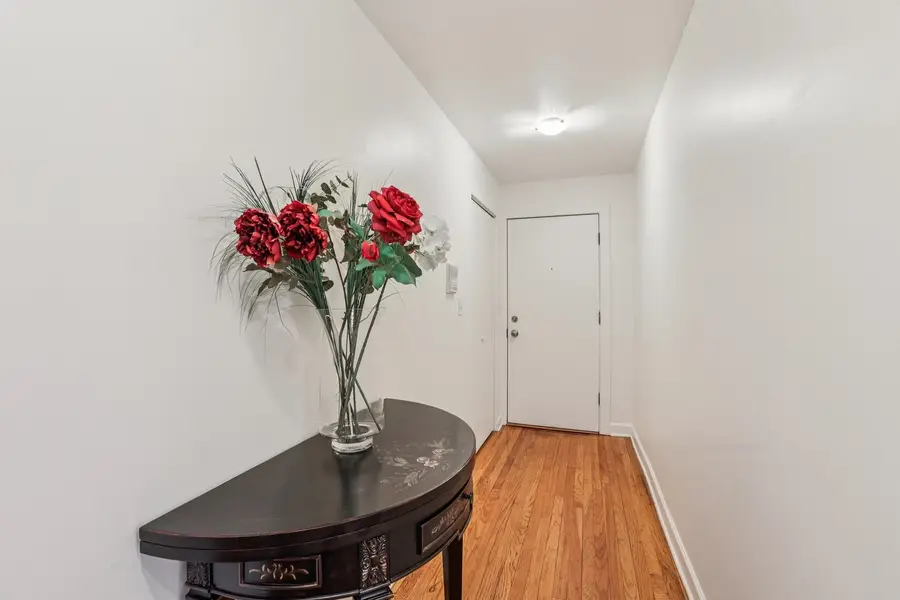 3128 W Carmen Avenue #1, Chicago, IL 60625 - #3
