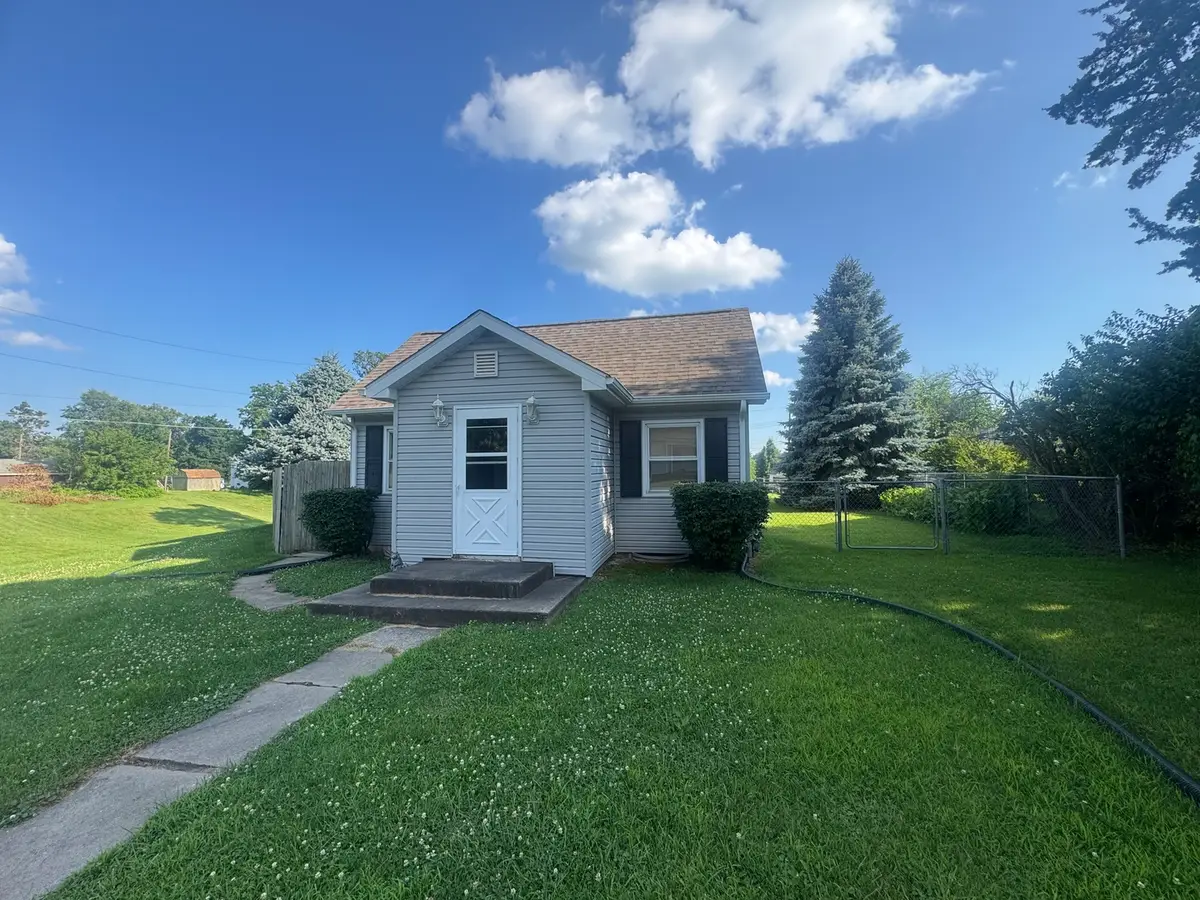 303 3rd Street, Matherville, IL 61263 - #1