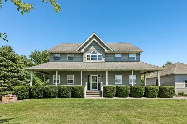 29725 S Yates Avenue, Beecher, IL 60401