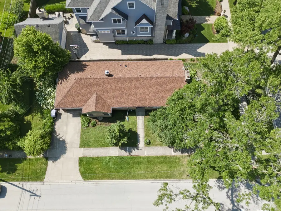 4201 Linden Avenue, Western Springs, IL 60558 - #2