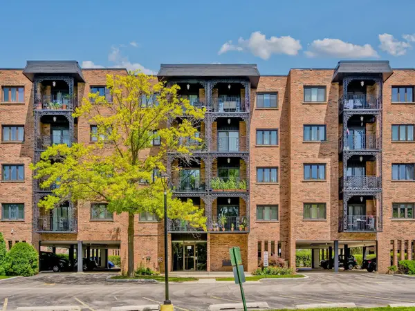 9356 Landings Lane #504, Des Plaines, IL 60016
