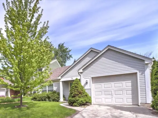 74 Bedford Road, Mundelein, IL 60060