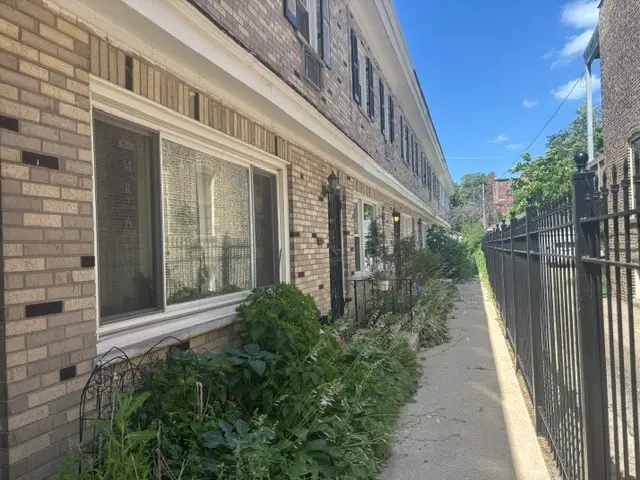 7721 S Coles Avenue #B, Chicago, IL 60649 - #3