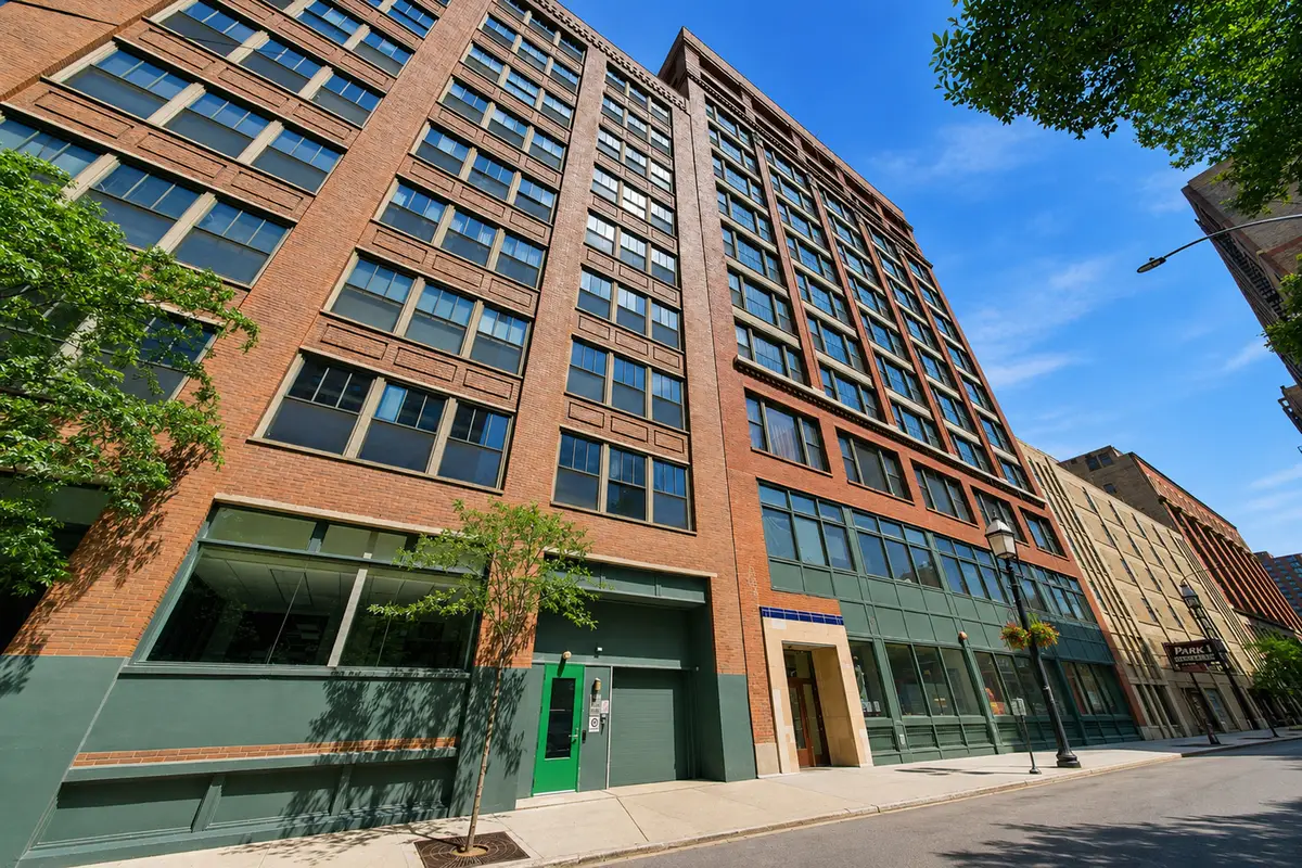 633 S Plymouth Court #702, Chicago, IL 60605 - #1
