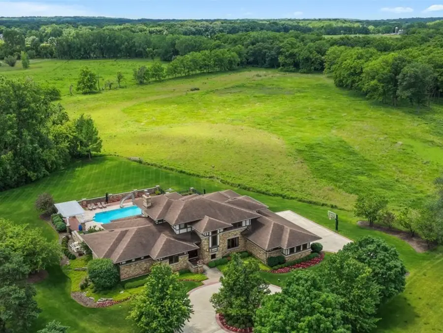 39W973 Crosscreek Lane, Saint Charles, IL 60175 - #3