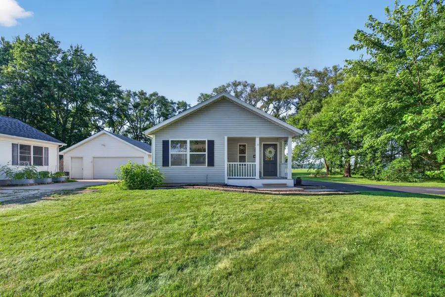 1238 E North Street, Coal City, IL 60416 - #2