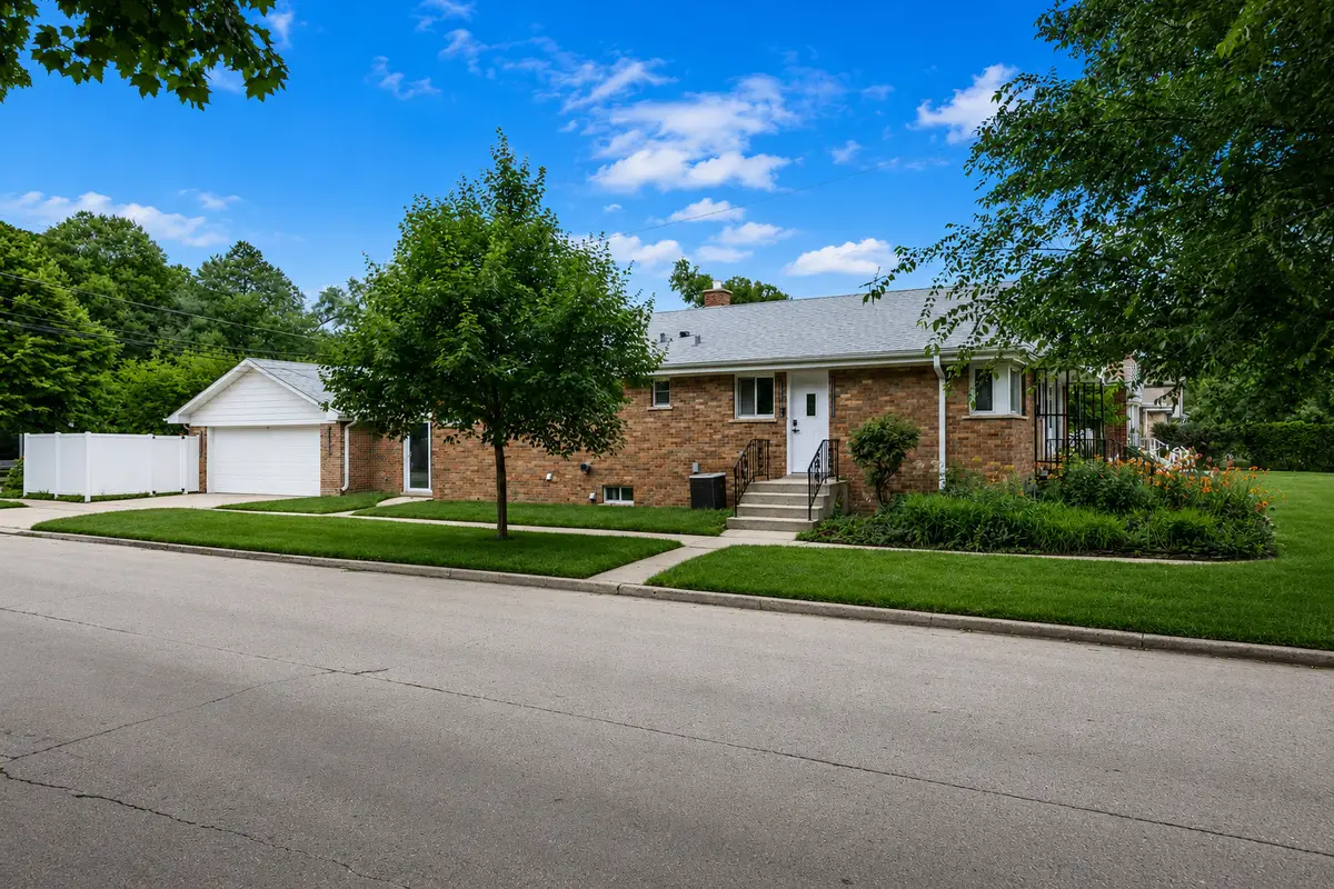 8500 Lawndale Avenue, Skokie, IL 60076 - #1