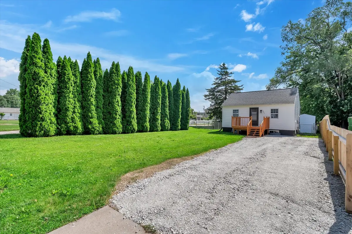 3224 40th Street, Moline, IL 61265 - #1