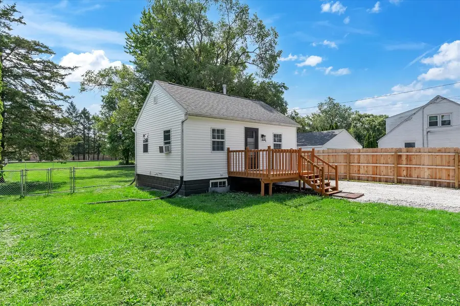 3224 40th Street, Moline, IL 61265 - #2