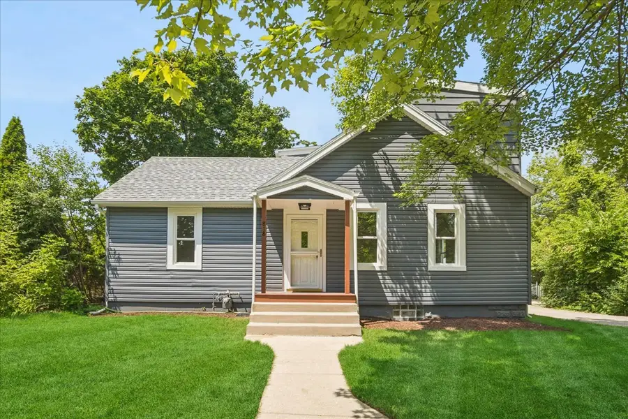 818 Bach Street, Northbrook, IL 60062 - #2