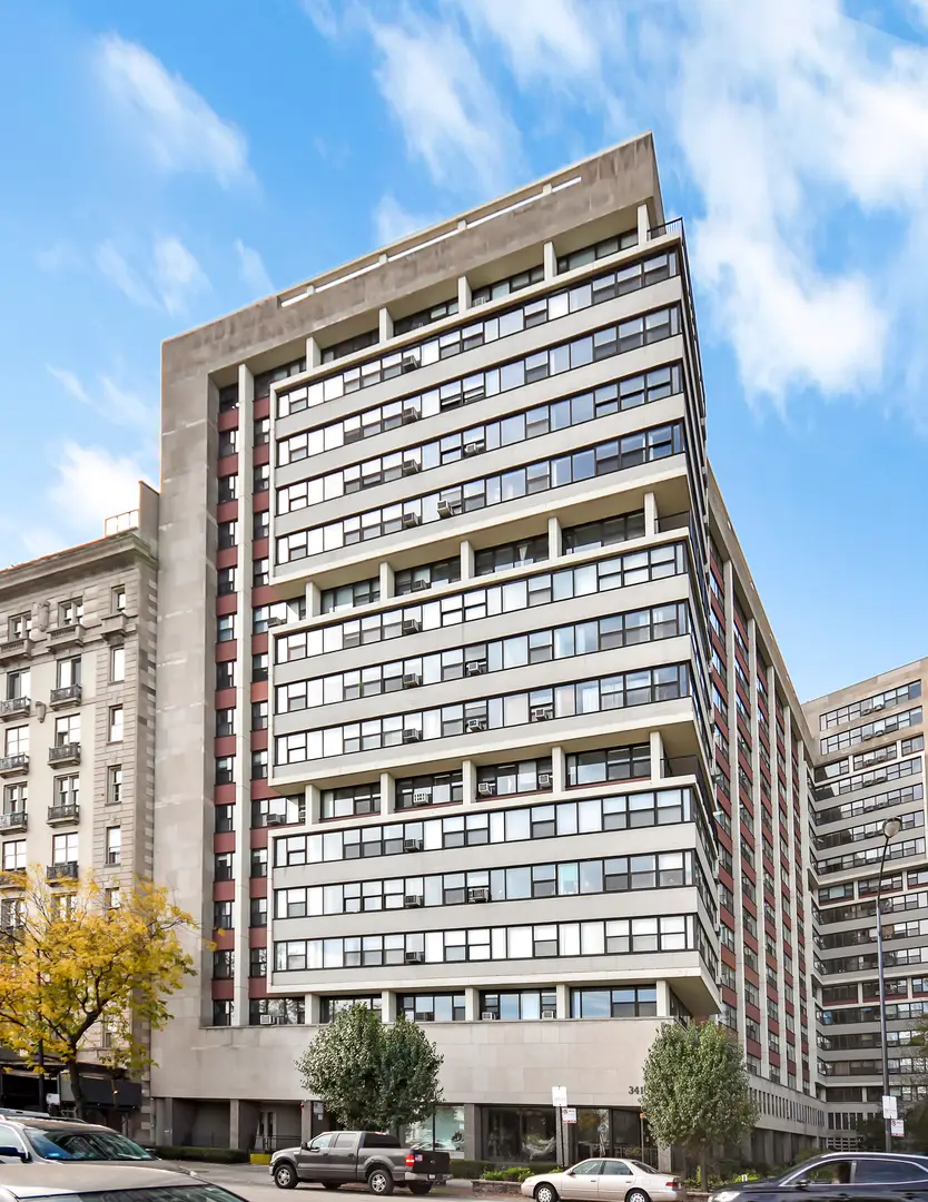 3420 N Lake Shore Drive #8J, Chicago, IL 60657 - #1