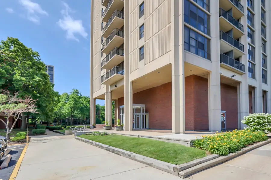 2901 S Michigan Avenue #403, Chicago, IL 60616 - #3