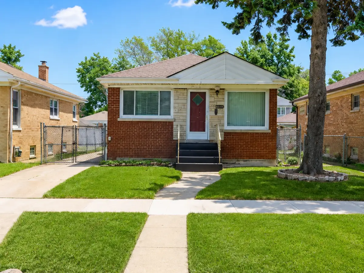 1039 Eastern Avenue, Bellwood, IL 60104 - #1