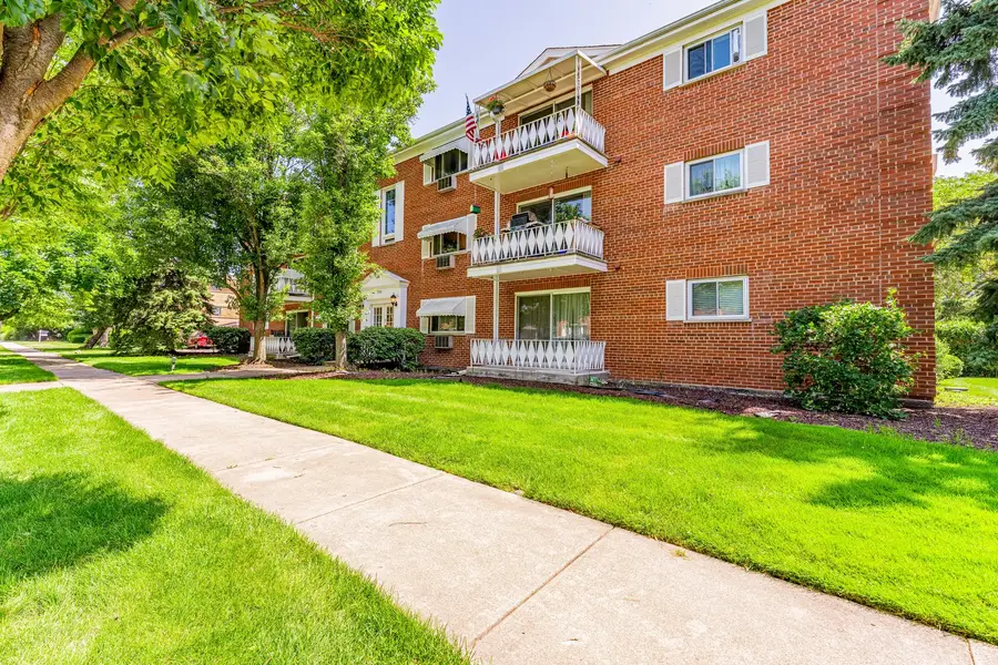 705 N Western Avenue #1C, Park Ridge, IL 60068 - #2
