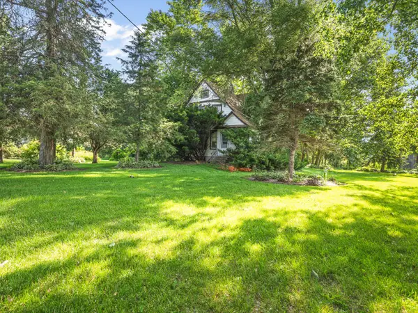 9637 Poplar Grove Road, Belvidere, IL 61008