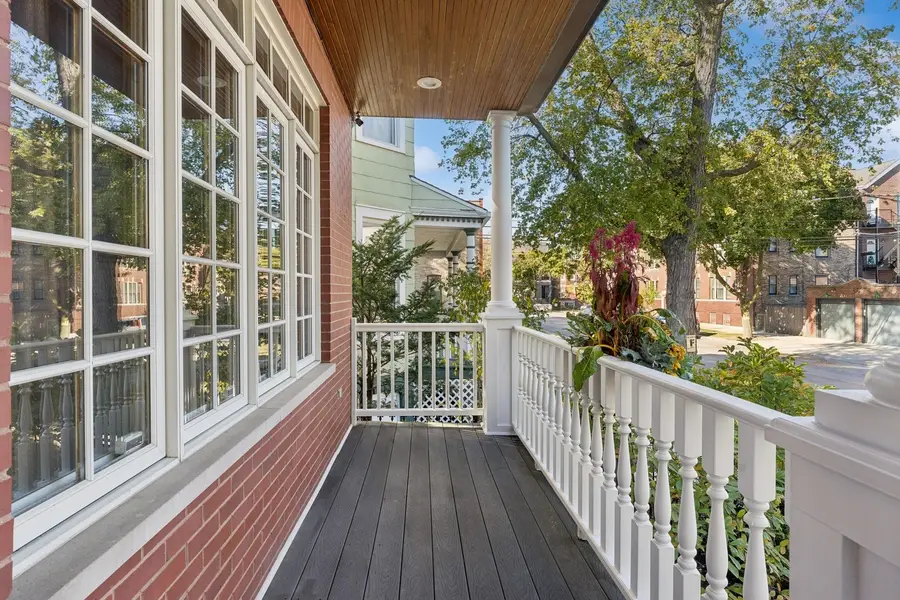 1925 W Berenice Avenue, Chicago, IL 60613 - #2
