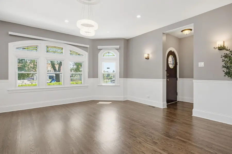 5800 W Giddings Street, Chicago, IL 60630 - #3