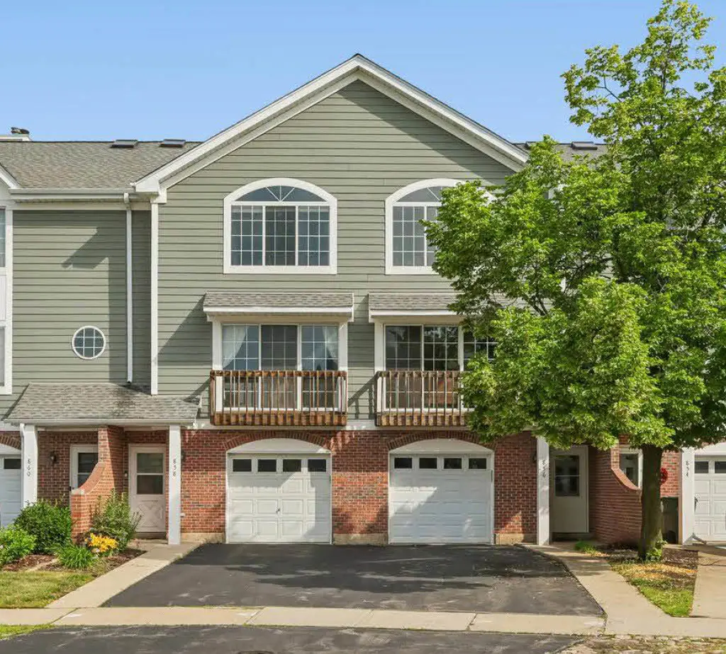 856 W Saint Johns Place, Palatine, IL 60067 - #1