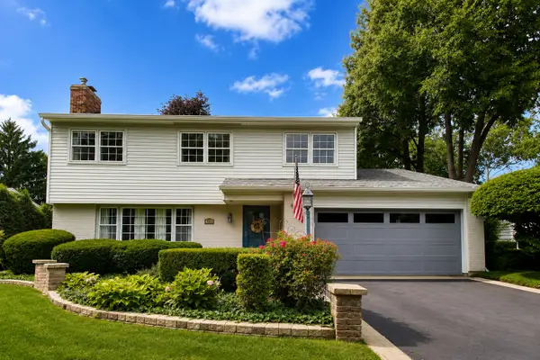104 N Northampton Drive, Geneva, IL 60134