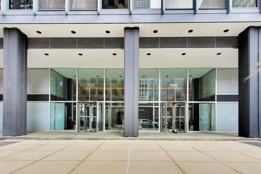 900 N Lake Shore Drive #1610, Chicago, IL 60611 - #2