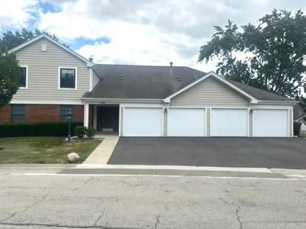 353 Lambert Drive #D-1, Schaumburg, IL 60193