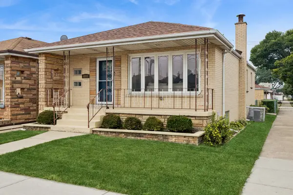 6000 S Narragansett Avenue, Chicago, IL 60638