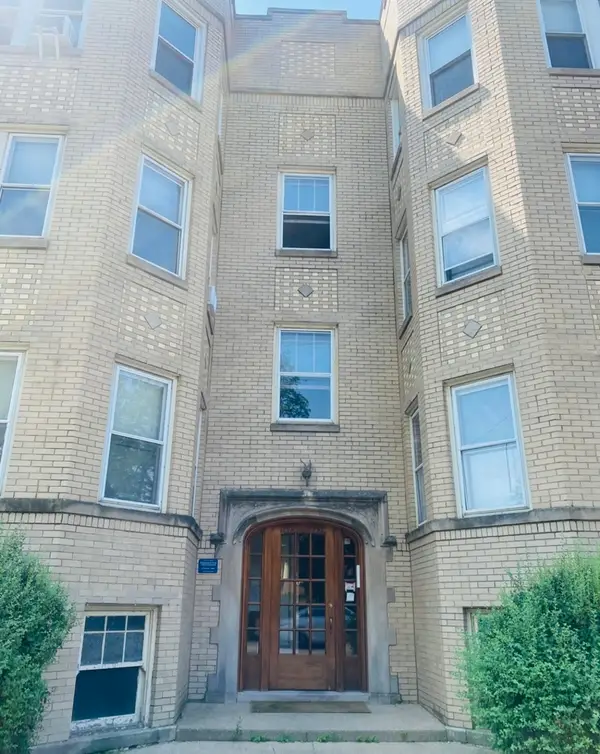 2429 W Foster Avenue #2, Chicago, IL 60625