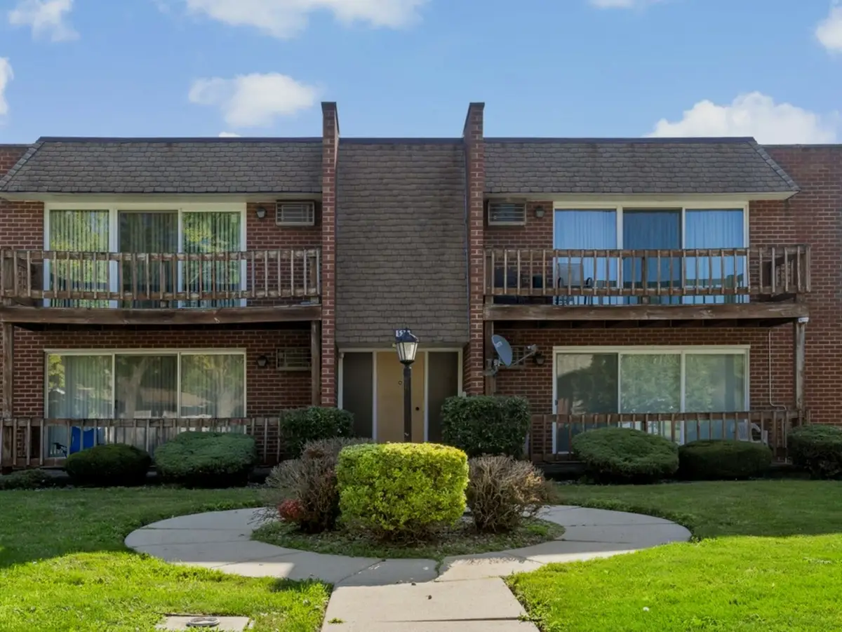 535 N Pleasant Drive #2B, Glenwood, IL 60425 - #1