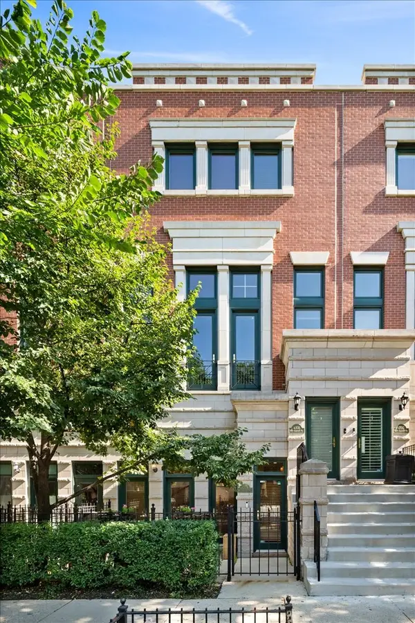 430 W Armitage Avenue #I, Chicago, IL 60614