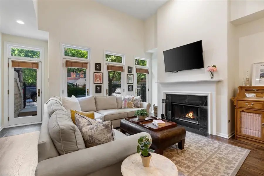 430 W Armitage Avenue #I, Chicago, IL 60614 - #3