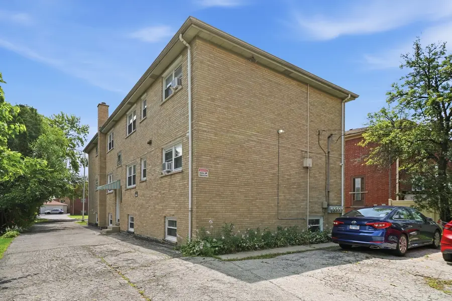 10500 Lyman Avenue, Chicago Ridge, IL 60415 - #3