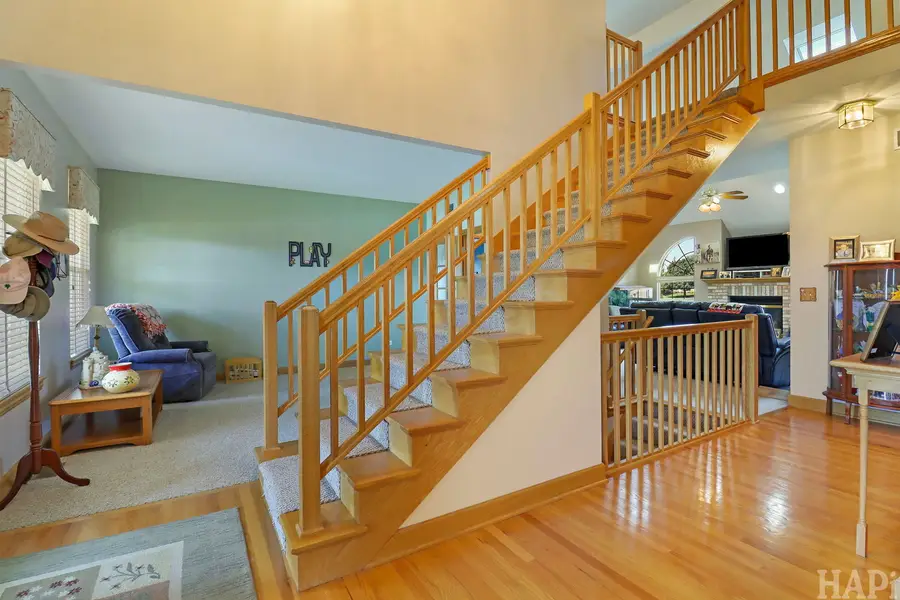 5515 Amber Way, McHenry, IL 60051 - #3