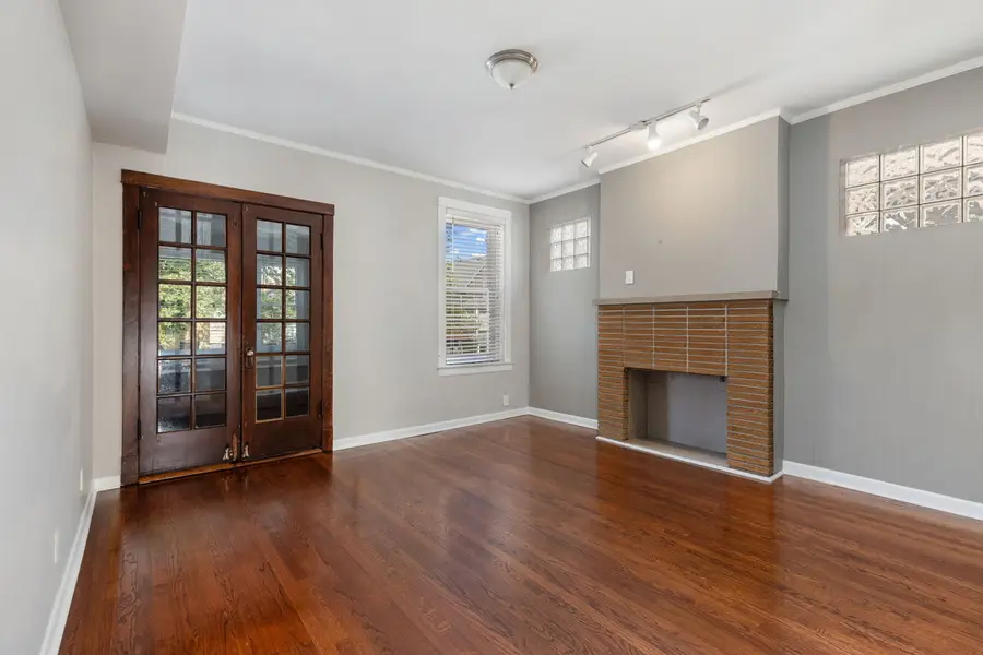 4519 N Troy Street, Chicago, IL 60625 - #2