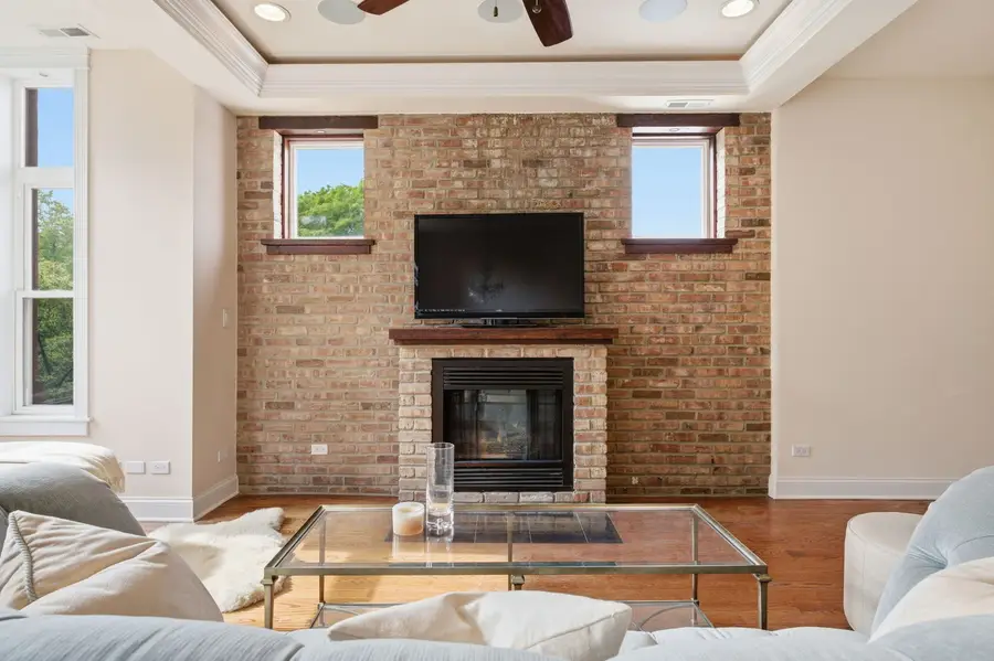 1516 N Mohawk Street #3F, Chicago, IL 60610 - #3