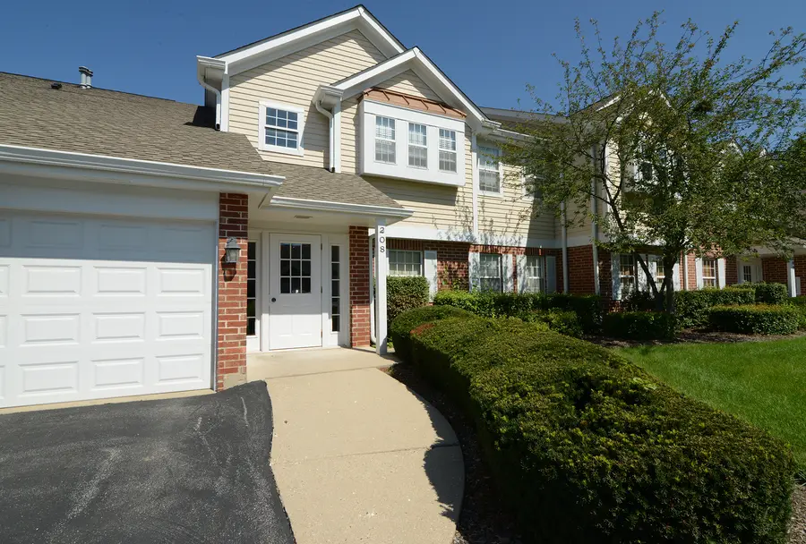 208 Winnsboro Court #A, Schaumburg, IL 60193 - #2