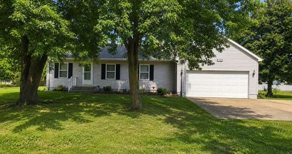 113 S Thompson Street, Melvin, IL 60952