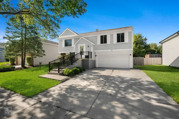 785 W Appletree Lane, Bartlett, IL 60103
