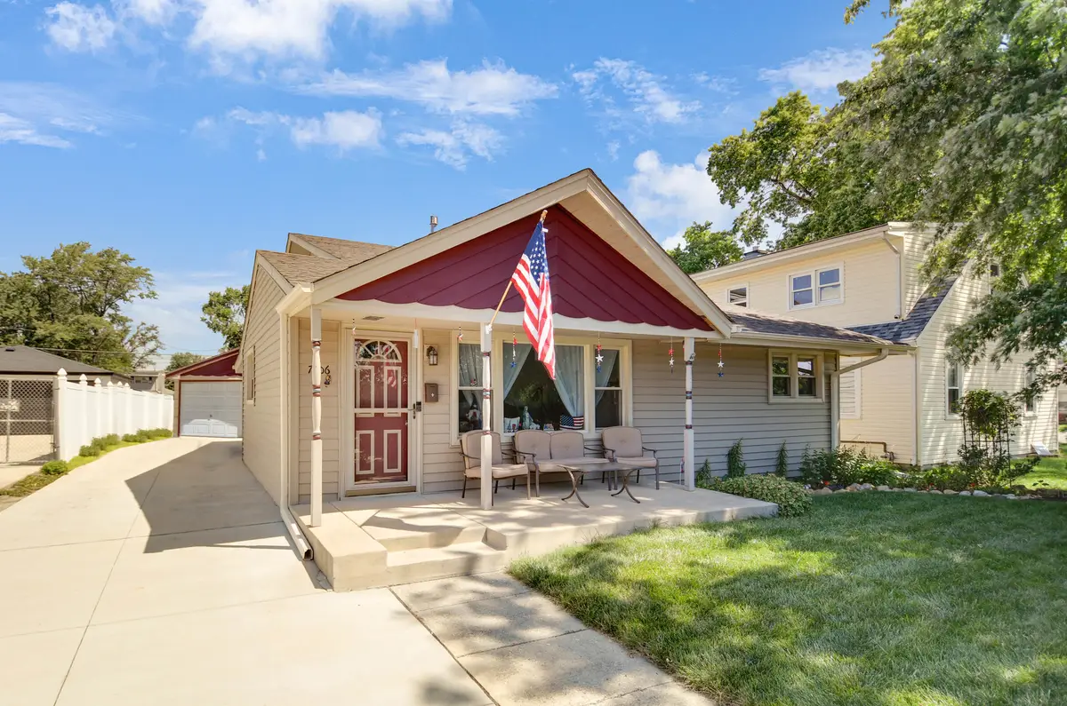 7306 W 115th Street, Worth, IL 60482 - #1