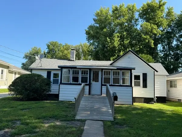 204 3rd Street, Mendota, IL 61342