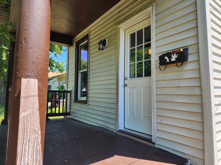 1209 Gaines Street, Davenport, IA 52804 - #2