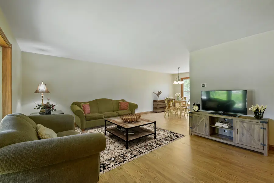 1120 Concord Lane, Hoffman Estates, IL 60192 - #3