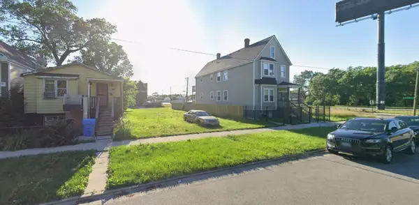 5706 S La Salle Street, Chicago, IL 60621