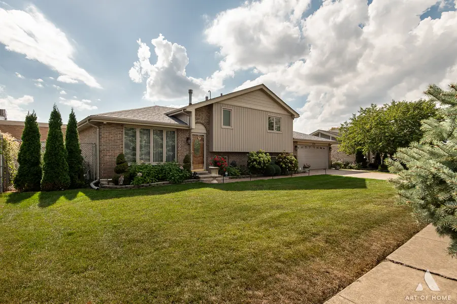 8611 W 75 Street, Justice, IL 60458 - #3