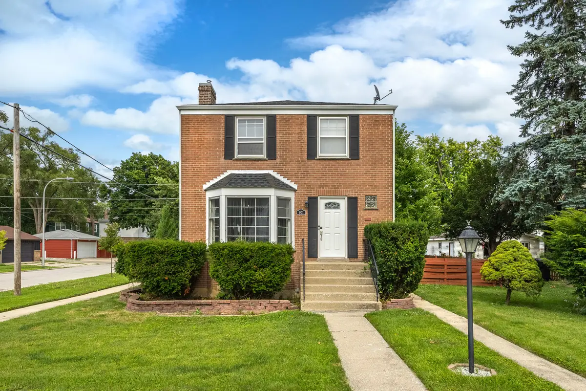 901 Manchester Avenue, Westchester, IL 60154 - #1