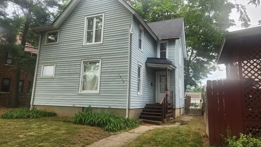 1518 9th Avenue, Rockford, IL 61104 - #3