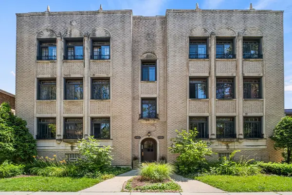 6209 N Mozart Street #3S, Chicago, IL 60659