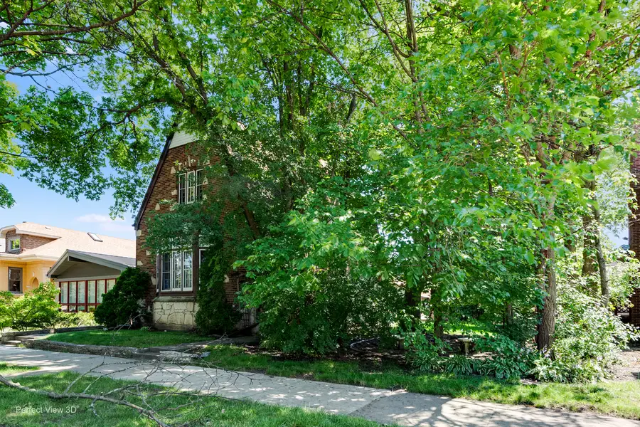 5811 N Christiana Avenue, Chicago, IL 60659 - #2