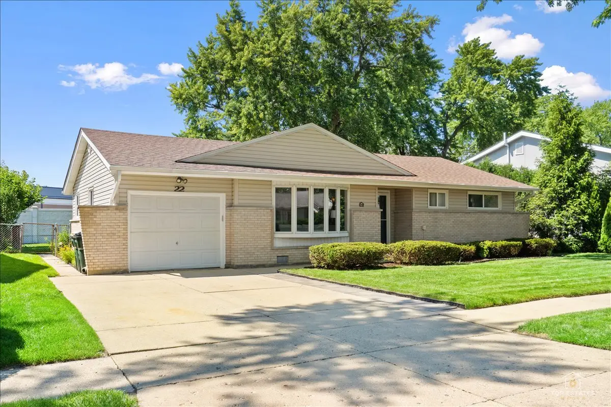 22 Forest Lane, Elk Grove Village, IL 60007 - #1