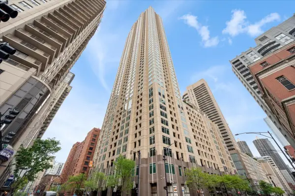 33 W Ontario Street #31C, Chicago, IL 60654