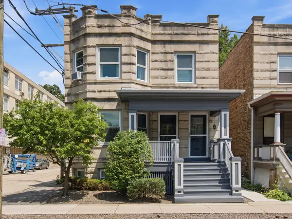 212 N Marion Street, Oak Park, IL 60302